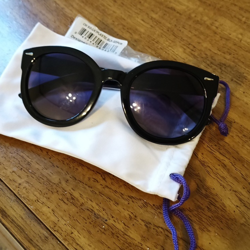 Black Round Cateye Purple Gradiant Sunglasses